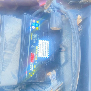 Замена аккумулятора на Lexus IS II 2005 - 2008 250C 2.5 (208 л.с.) Замена аккумулятора на Lexus IS II 2005 - 2008 250C 2.5 (208 л.с.)